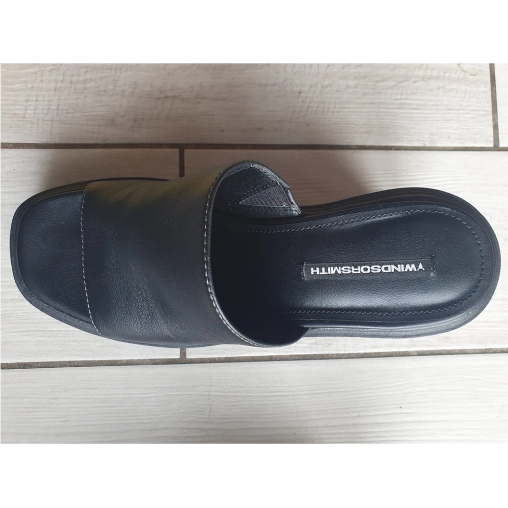 Windsor Smith Black Leather Platform Sandals - Picture 4 of 4